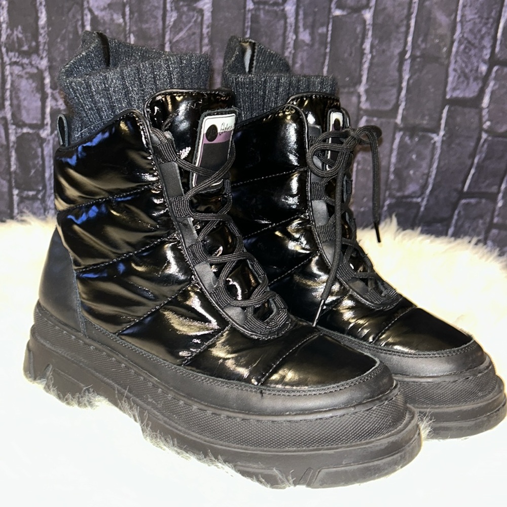 Sam Edelman Reve TABITHA Leather Trim Sweater Puffer Snow Sz8 Black Lug Boots